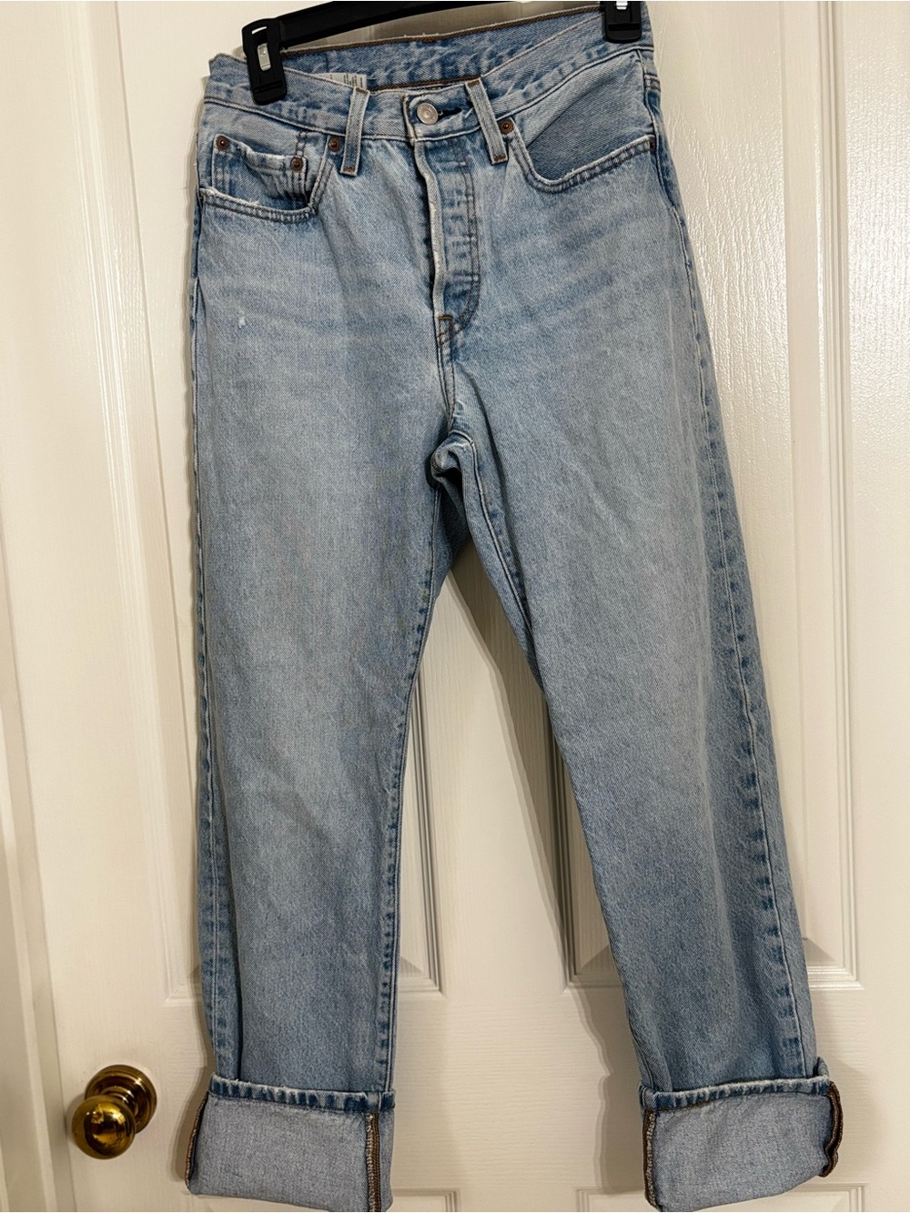 Women’s Levi’s 501’s Vintage Light Wash Straight Leg size 26W x 32L